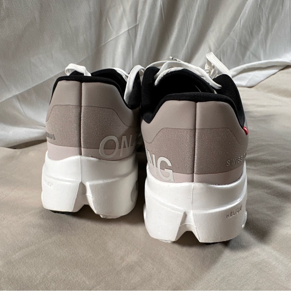 On Cloudsurfer Fog/Ivory WOMEN'S ON CLOUDSURFER NEXT RUNNING SHOES 9W - Picture 6 of 13